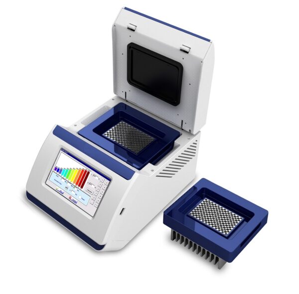 Touch Screen PCR Analyzer